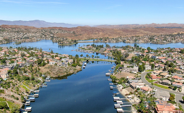 Living in Canyon Lake California